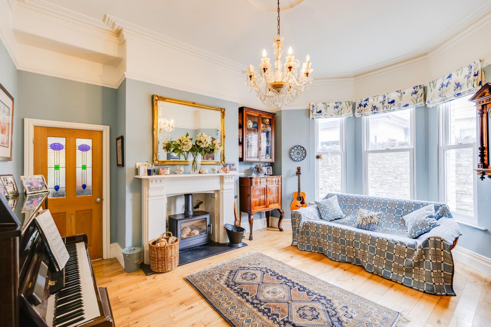 25 Cwrt-Y-Vil Road, Penarth, Vale of Glamorgan, CF64 3HP